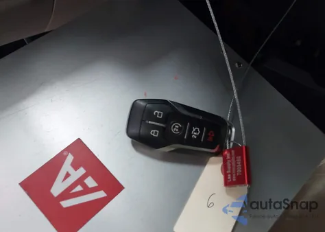 2017 Ford Explorer Xlt из США, поврежденный, VIN 1FM5K8D82HGC28739